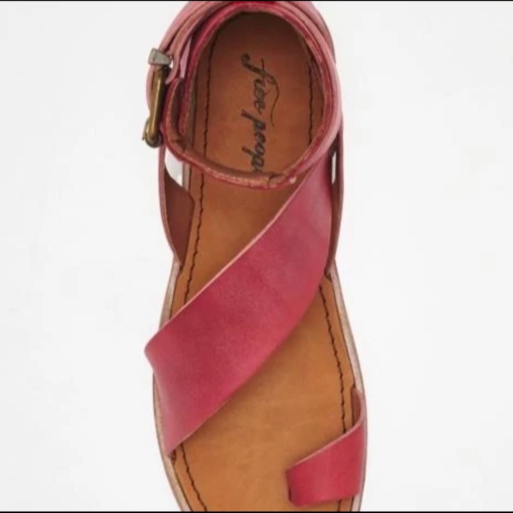 FP Vale Sandal - Picture 9 of 10